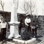 Gneisenau032d Familie von Truppel und Kapitän von Uslar a.d. Iltisfriedhof